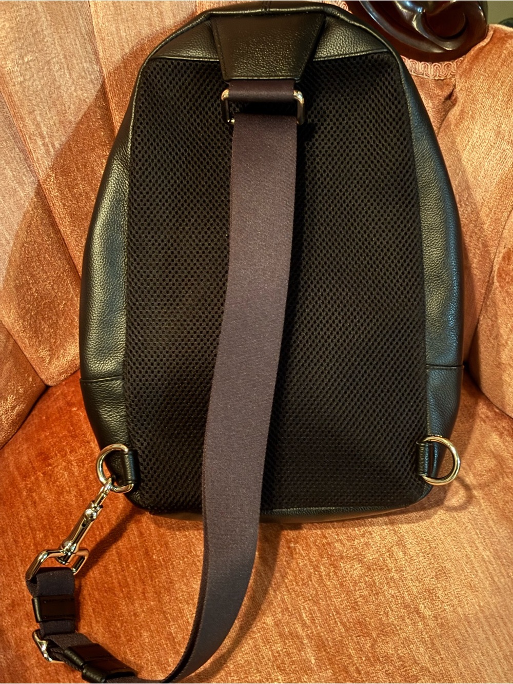 2018 Coach Charles F54770 Leather Sling Pack. - Picture 8 of 12